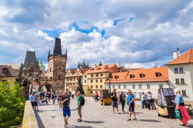 Prag'da Karlov veya charles Köprüsü