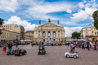 Opera ve bale Tiyatrosu Lviv