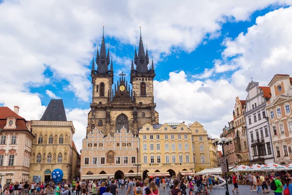 Liebfrauenkirche in Prag — Stockfoto