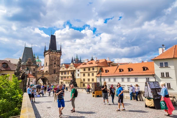 Karlov nebo Karlův most v Praze — Stock fotografie