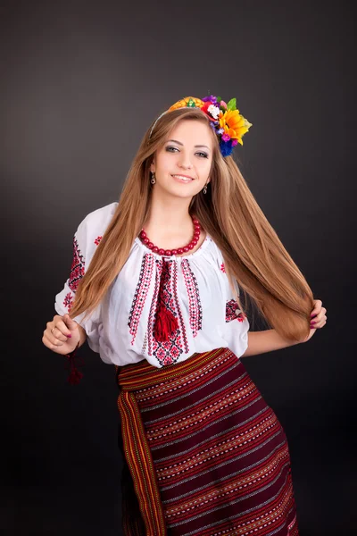 Woman wearing Ukrainian  dress — Stock Photo, Image