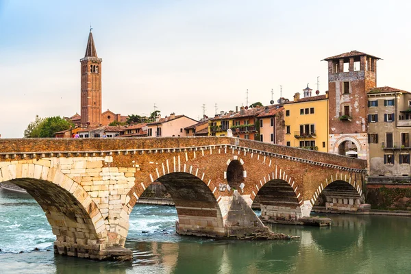 Bridge in Verona, Italy, — Stock Photo, Image