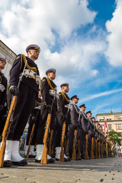 Soldiers in   historical  part of Krakow — Stock Photo, Image