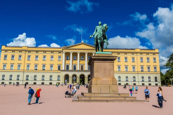 Oslo, Norveç Kraliyet Sarayı — Stok fotoğraf