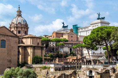 Forum Roma antik kalıntıları