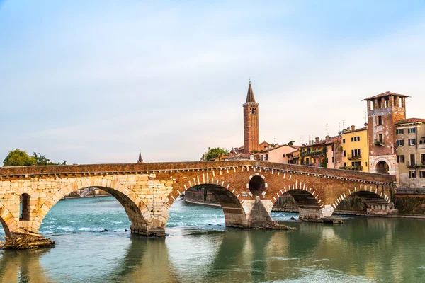 Brücke in Verona, Italien, — Stockfoto