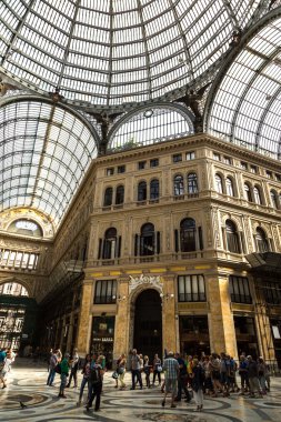 Galleria vittorio emanuele Napoli