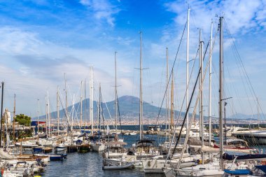 Napoli ve İtalya Vezüv Yanardağı