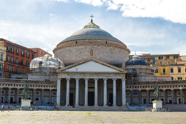 Сан Франческо ді Паола в Неаполі — стокове фото