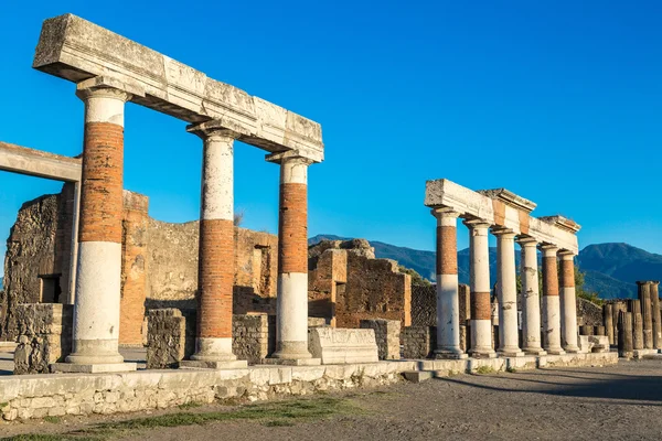 Staré ruiny města Pompeje — Stock fotografie