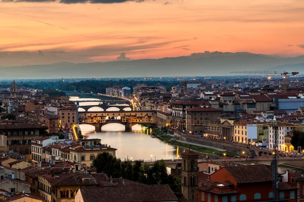 Ponte Vecchio ve Florencii — Stock fotografie