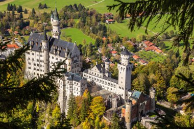 Neuschwanstein Şatosu Gernamy içinde
