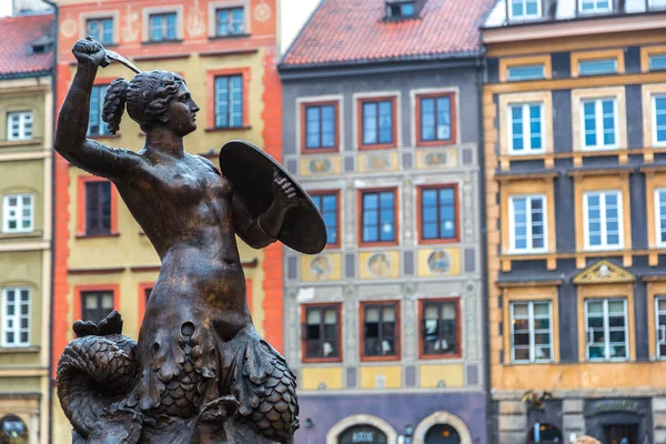 Meerjungfrau-Skulptur in Warschau — Stockfoto