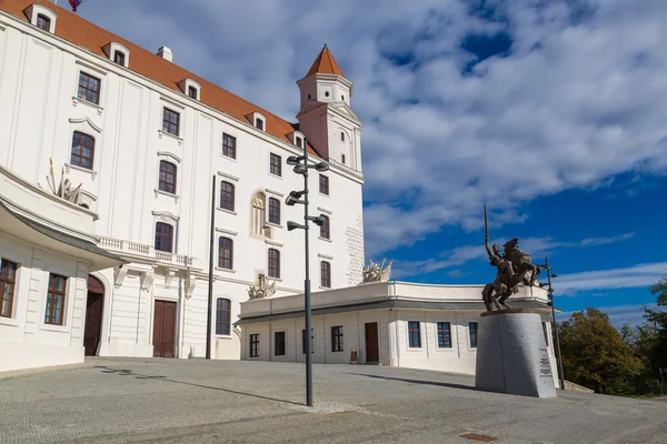 Medeltida slottet i Bratislava — Stockfoto