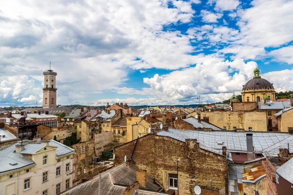 Lviv vogelvlucht bekijken — Stockfoto
