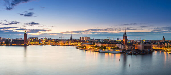 Озил, Стокгольм, Швеция