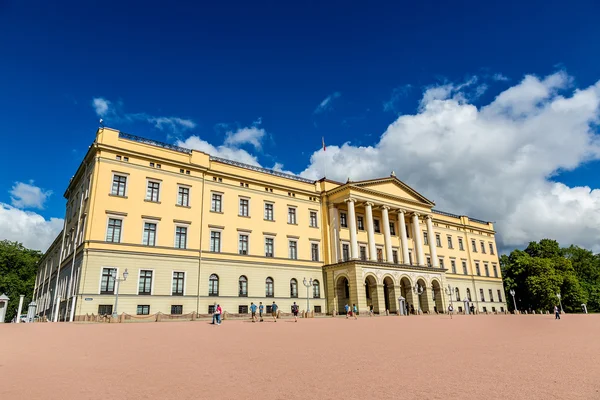 Königspalast in Oslo — Stockfoto