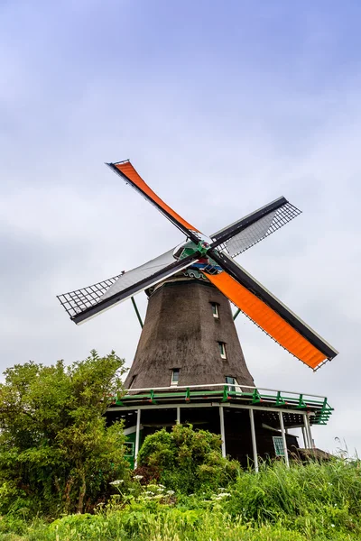 Moulin à vent en Hollande — Photo