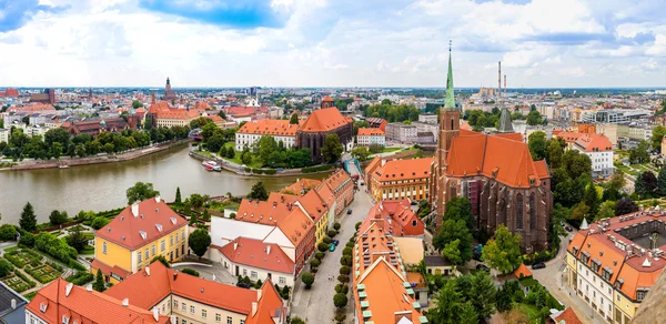 Flygfoto över Wroclaw från katedralen St. John — Stockfoto