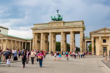 Berlin 'de Brandenburg kapısı