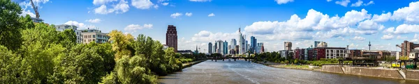 Finanzviertel in Frankfurt — Stockfoto