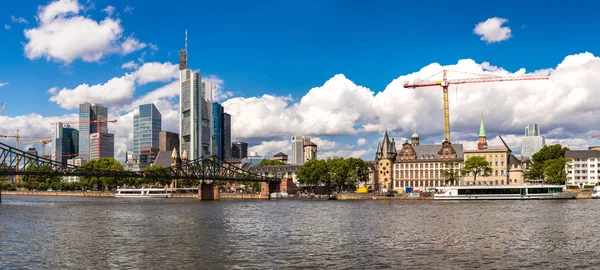 Financial district in Frankfurt — Stock Photo, Image