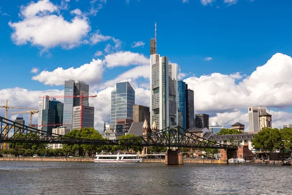 Financieel district in Frankfurt — Stockfoto
