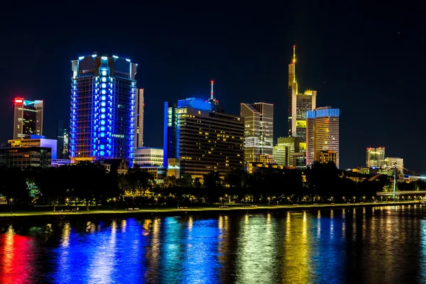 Frankfurt am Main skyline at night — Stock Photo, Image