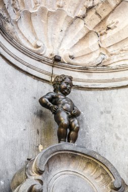 Manneken pis heykeli Brüksel