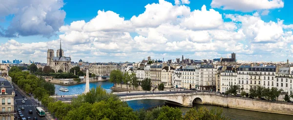 Panorama do Sena e Notre Dame de Paris — Fotografia de Stock