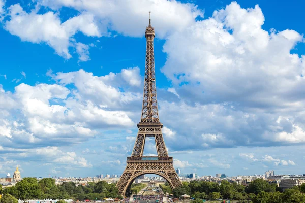 Torre Eiffel em Paris, França — Fotografia de Stock