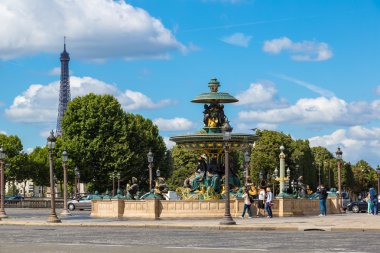 Luxor Obelisk at the center of the Place de la Concorde