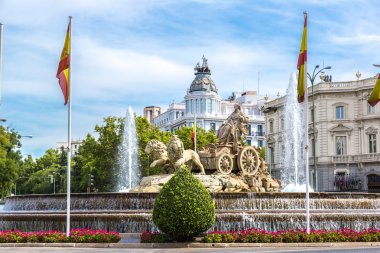 Madrid'da Cibeles Çeşmesi