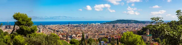 Άποψη της Βαρκελώνης από το πάρκο guell — Φωτογραφία Αρχείου