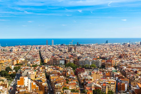 Veduta di Barcellona dal Parco Guell — Foto Stock