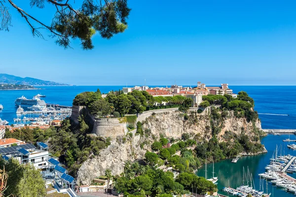 Palácio do príncipe em Monte Carlo, Mônaco — Fotografia de Stock