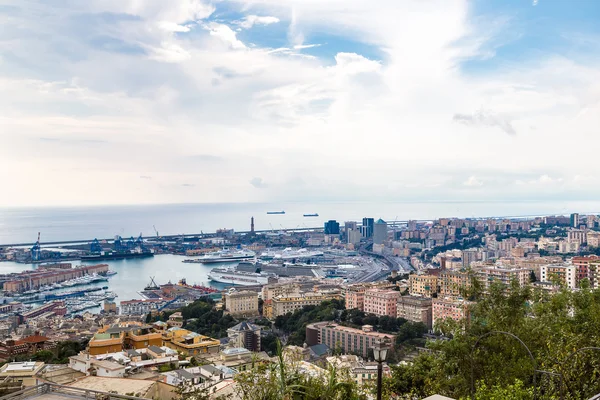 Puerto de Génova en Italia — Foto de Stock