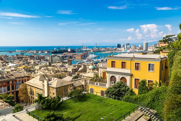 Puerto de Génova en Italia — Foto de Stock