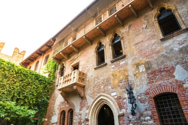 Romeo ve Juliet Balkon