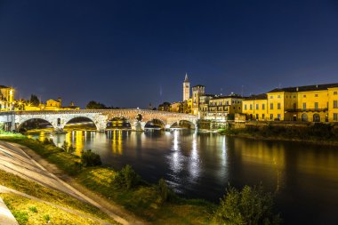 Köprü Verona, İtalya,