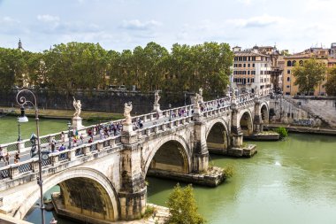 Roma'da Sant Angelo'nun Köprüsü