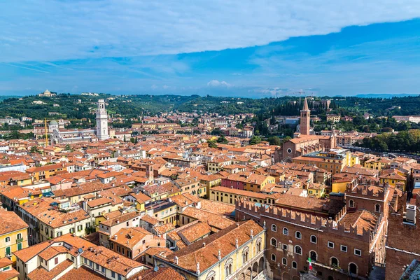 Flygfoto över Verona, Italien — Stockfoto