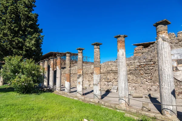 Зруйновані міста Помпеї в Італії — стокове фото