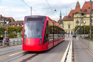 Bern'deki modern tramvay