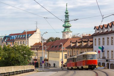 Bratislava kırmızı tramvay
