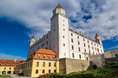 Bratislava, Slovakya 'daki ortaçağ kalesi
