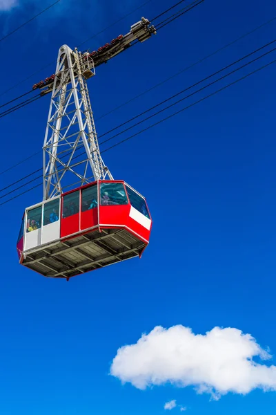 Kolejka linowa na szczyt Matterhorn w Zermatt — Zdjęcie stockowe