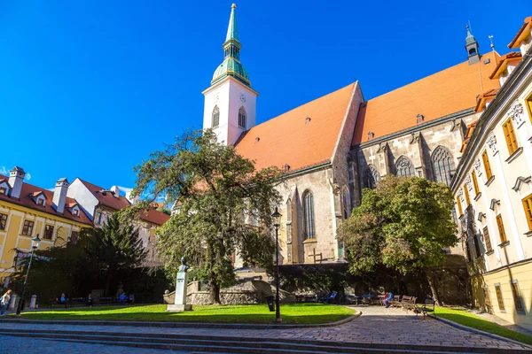 Catedral de São Martinho em Bratislava — Fotografia de Stock