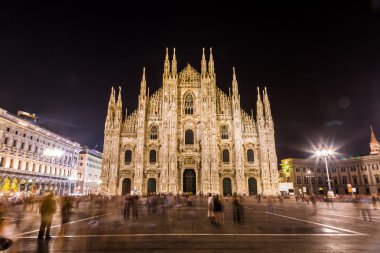 Milano Katedrali'ne, Duomo
