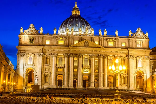 Vatikan Saint Peter Bazilikası — Stok fotoğraf